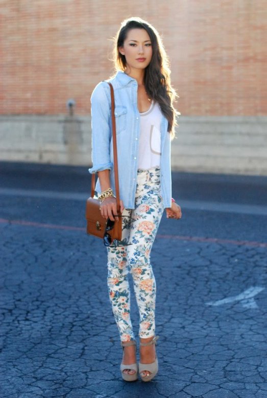 floral-printed-jeans-outfit-with-denim-shirt